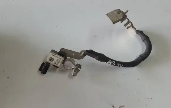 Audi A3 S3 8V Negative earth cable (battery) 5Q0915181H