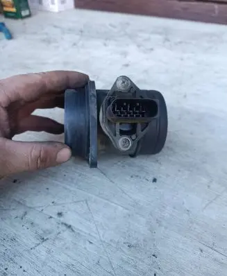 Skoda Fabia Mk1 (6Y) Mass air flow meter 06A906461 0280217121