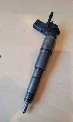 BMW X5 E70 Fuel injector 0986435354 S6MVH5VBD6