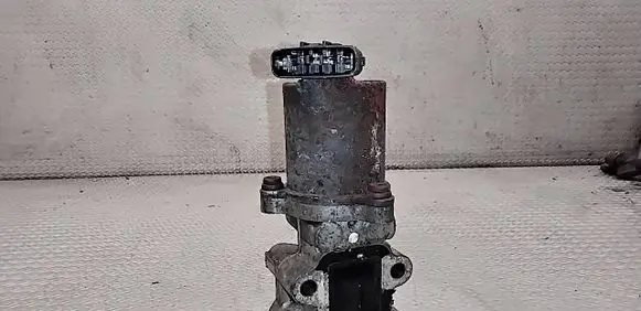 Toyota Corolla Verso AR10 EGR valve 256200R010 VN1350007140