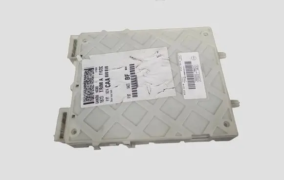 Ford Focus Comfort/convenience module F1DT14A073BF F1FT14014CAA