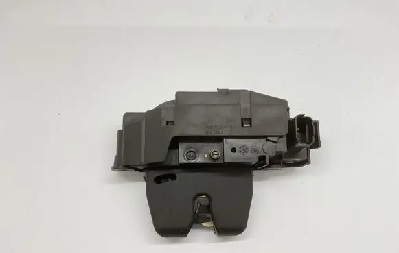 Peugeot 308 Tailgate lock latch 9804762080 050314