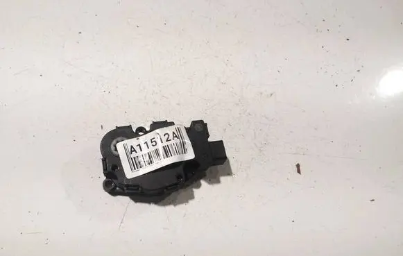 Mercedes-Benz R W251 Air flap motor/actuator EFB336