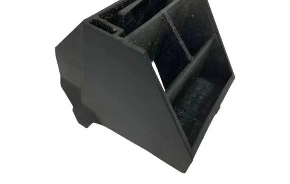 BMW 5 E60 E61 Radiator mount bracket 7542517 17117542517