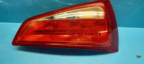 Audi A1 Dash center air vent grill 4103Z000