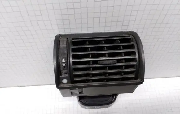 Audi A6 S6 C4 4A Dashboard side air vent grill/cover trim 4A1820901