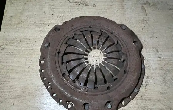 Opel Astra G Pressure plate 