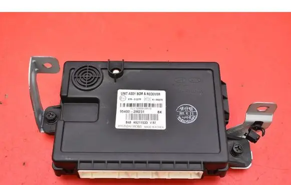 Hyundai Genesis Engine control unit/module ECU 954002M231