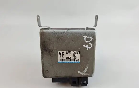 Fiat Sedici Other control units/modules 3872079J40 Q1T25172M1