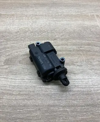 Opel Zafira A Air flap motor/actuator 13118786 705472