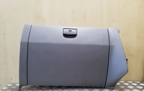 KIA Sorento Glove box set 845413E700 845113E700