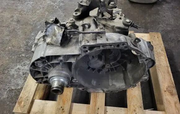 Ford Galaxy Manual 6 speed gearbox FVP 02N301103