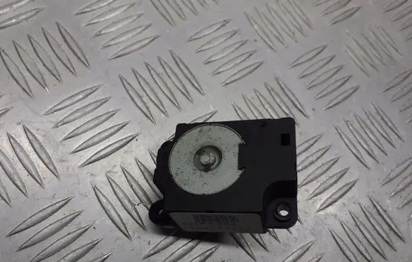 Nissan Tiida C11 A/C air flow flap actuator/motor 503752-0970