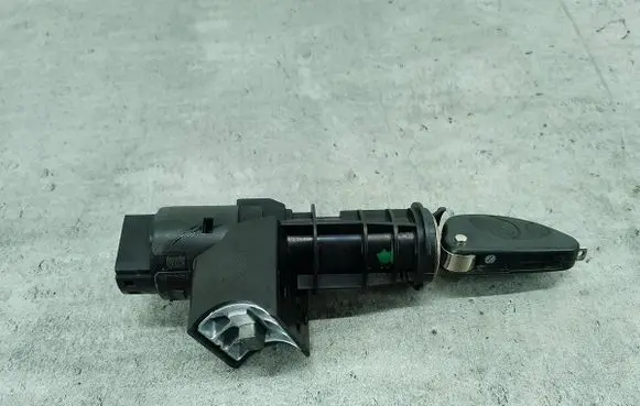 Alfa Romeo GT Ignition lock