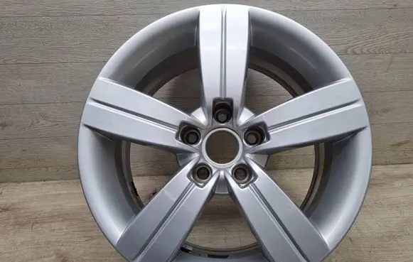 Audi TT TTS Mk2 R17 alloy rim 8J0601025C