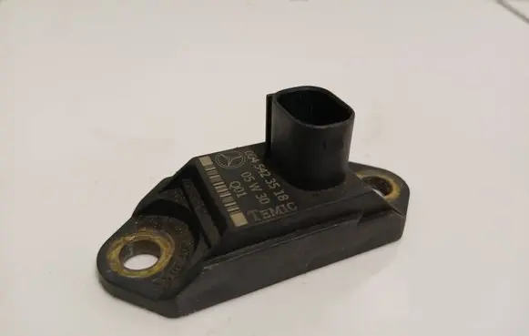 Mercedes-Benz R W251 ESP acceleration yaw rate sensor 0045423518 05W30