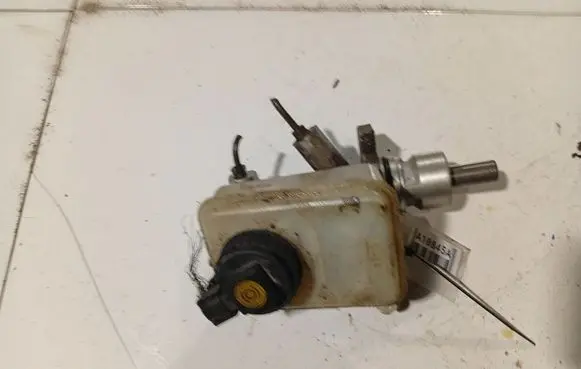 Opel Omega B2 Master brake cylinder 