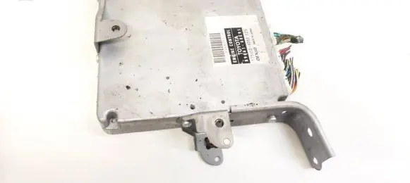 Toyota Land Cruiser (J120) Engine control unit/module 8966160E91 89661-60E91