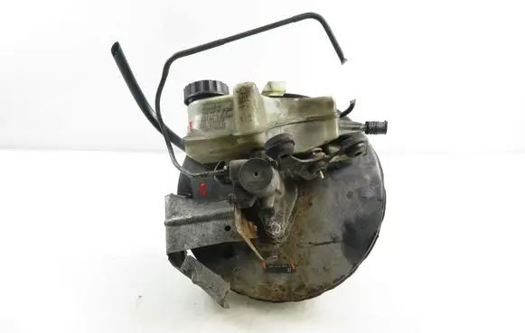 Volkswagen Golf III Brake booster 1H1614101G