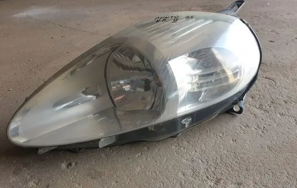 Fiat Punto (188) Headlight/headlamp