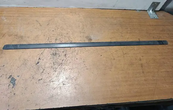 Skoda Octavia Mk1 (1U) Front door trim (molding) 853516C