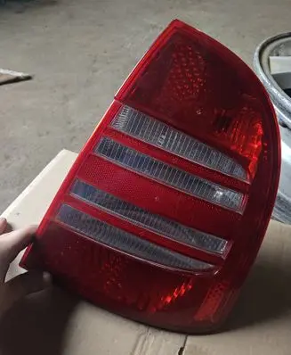 Skoda Superb B5 (3U) Rear/tail lights ZSB3U5945096