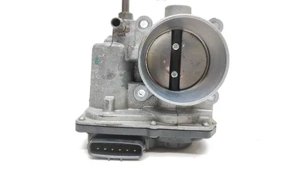 Toyota C-HR I Throttle valve 220300T110 01533 8D18