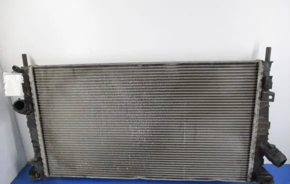 Mazda 3 I Coolant radiator 3M5H-8005-TL