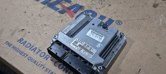 Audi A4 S4 B7 8E 8H Engine control unit/module 8E0910115J 0261S02145