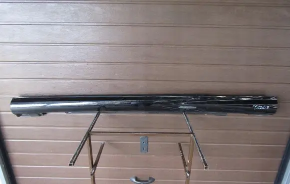 Front sill (body part)