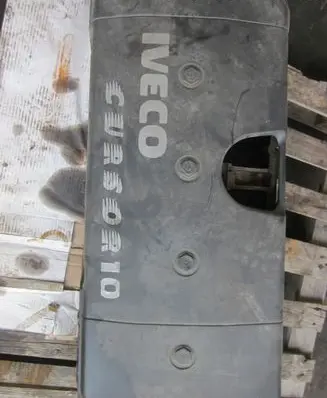 Iveco Daily 3rd gen Rocker cam cover 