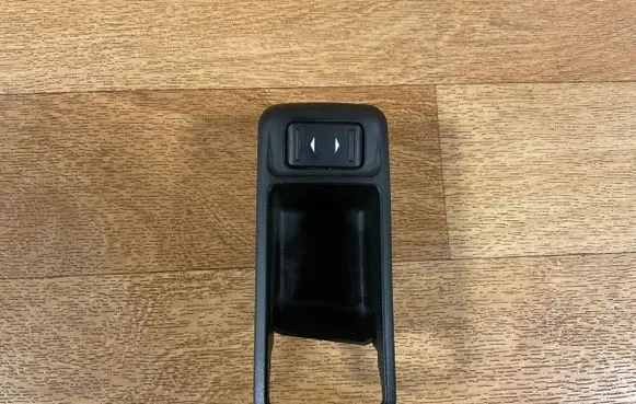 Ford Focus C-MAX Electric window control switch 3M51226A36AD