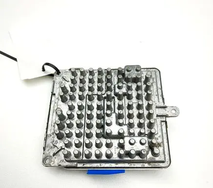 Volvo XC40 LED ballast control module 32337455 32337455AA