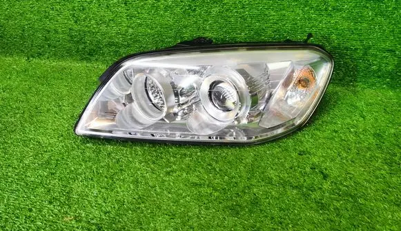 Chevrolet Captiva Headlight/headlamp 96626973