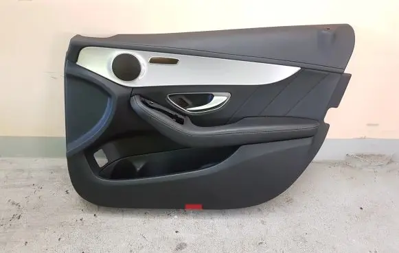 Mercedes-Benz C W205 Front door card panel trim