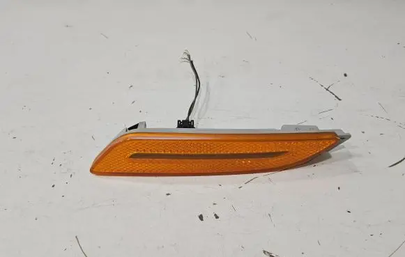 Porsche Panamera (970) Front fender indicator light 97063104700