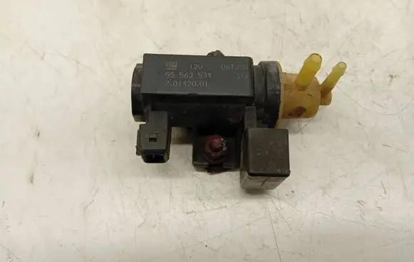 Opel Zafira B Turbo solenoid valve 55563534 70142001