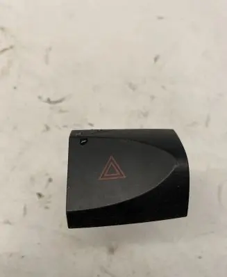 Hyundai Santa Fe Hazard light switch 93790