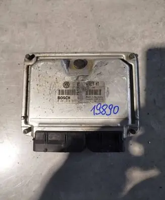 Audi A6 S6 C6 4F Engine control unit/module 0281010947
