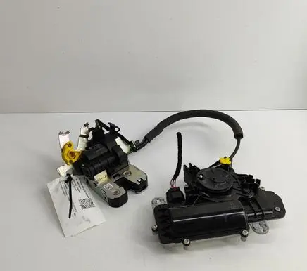 Porsche Cayenne (9Y0 9Y3) Tailgate/trunk/boot lock/catch/latch 760827887 4M0827506E