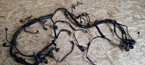 Citroen Xsara Picasso Engine installation wiring loom MOTDV6N68 9653641280