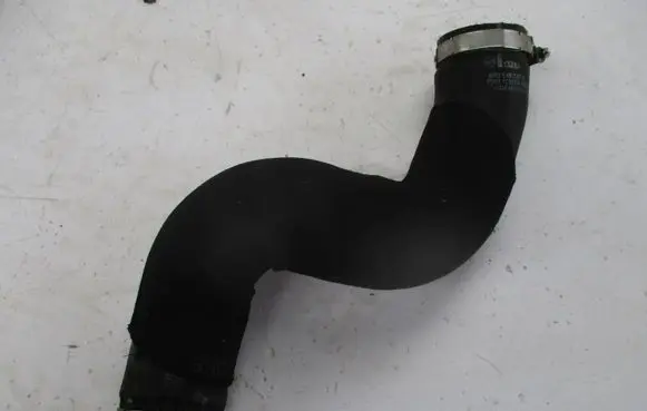 Audi Q5 SQ5 Coolant pipe/hose 