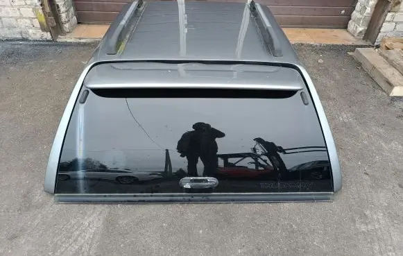 Mitsubishi L200 Pick-up truck tonneau cover 