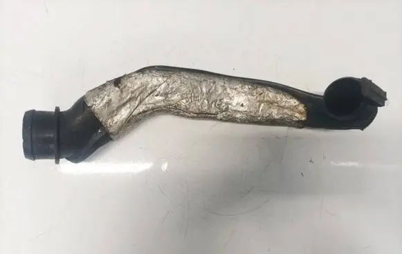 Peugeot 206 Intercooler hose/pipe 9649565780a 9651708780
