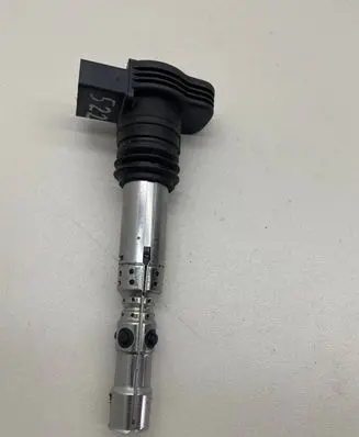 Audi TT Mk1 High voltage ignition coil 06A905115D
