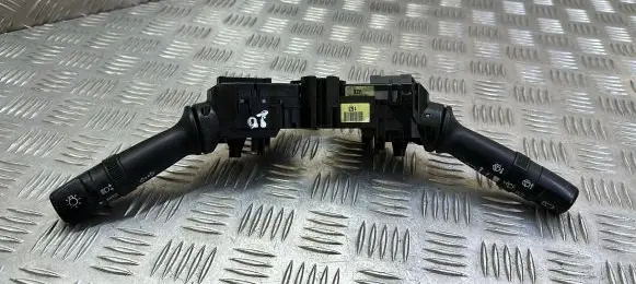 KIA Soul Wiper turn signal indicator stalk/switch 202008910