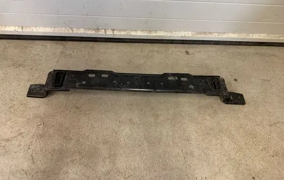 Peugeot 308 Bottom radiator support slam panel 0330298000 203Z20