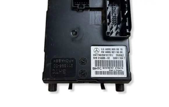 Mercedes-Benz C W205 Climate control unit A0009019606