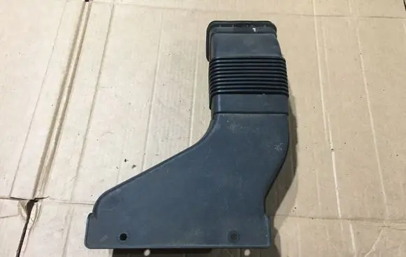 KIA Sorento Air intake duct part 28210C5300