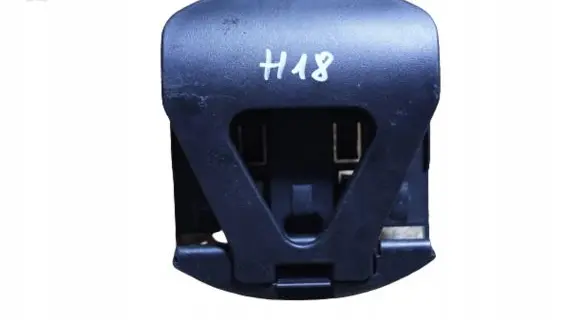 Mercedes-Benz C AMG W204 Hazard Warning Triangle Mounting Bracket A2048900114